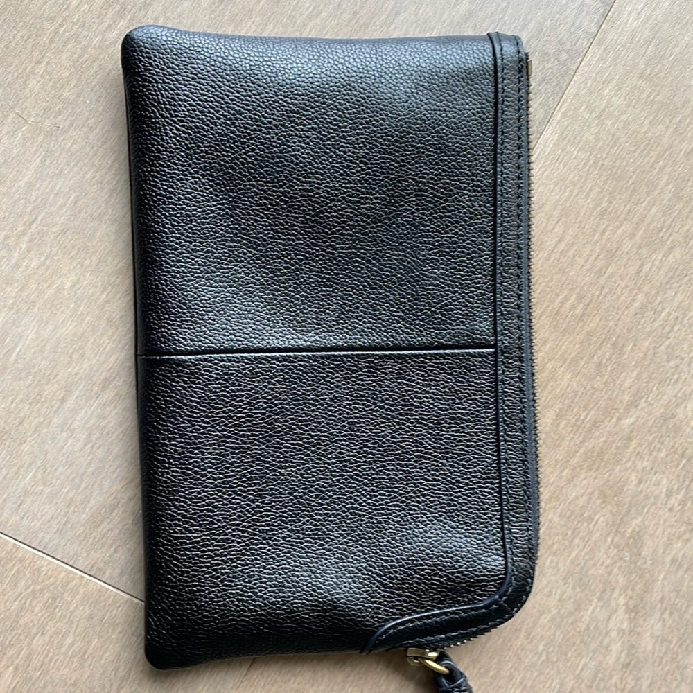 Fossil leather wristlet clutch